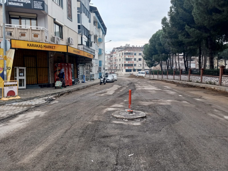 Vatandaş; Sözde değil, özde hizmet istiyor!